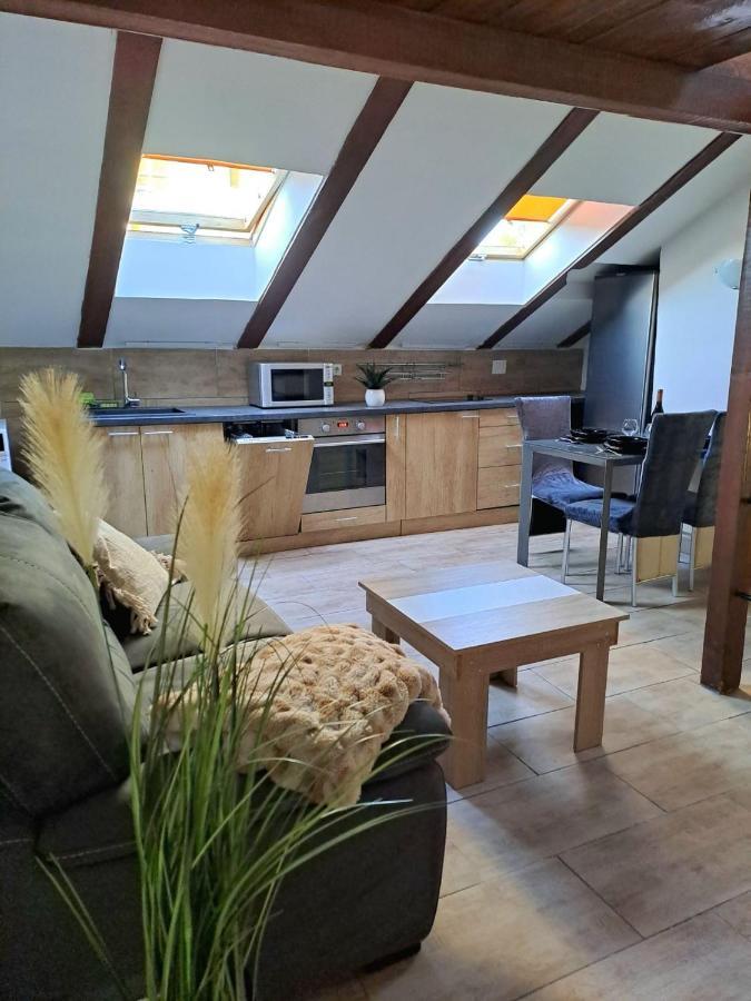 Apartmani Kozala 리예카 외부 사진